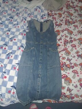 Sleeveless Button-Front Denim Dress in Medium Blue